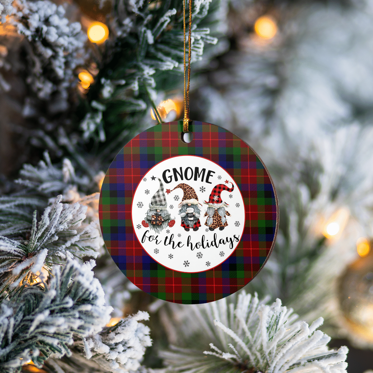 Clan Tennant Tartan Tartan Crest Gnome Round Ceramic Ornament WK73 Tennant Tartan Tartan Christmas   