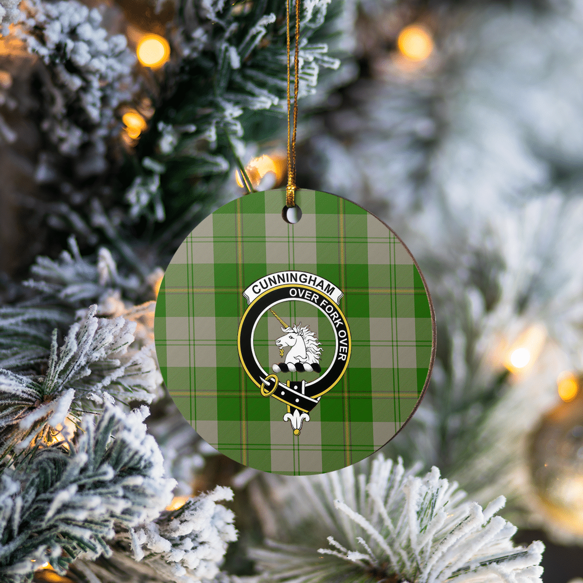 Clan Cunningham Dress Green Dancers Tartan Crest Round Ceramic Ornament WJ84 Cunningham Dress Green Dancers Tartan Tartan Christmas   