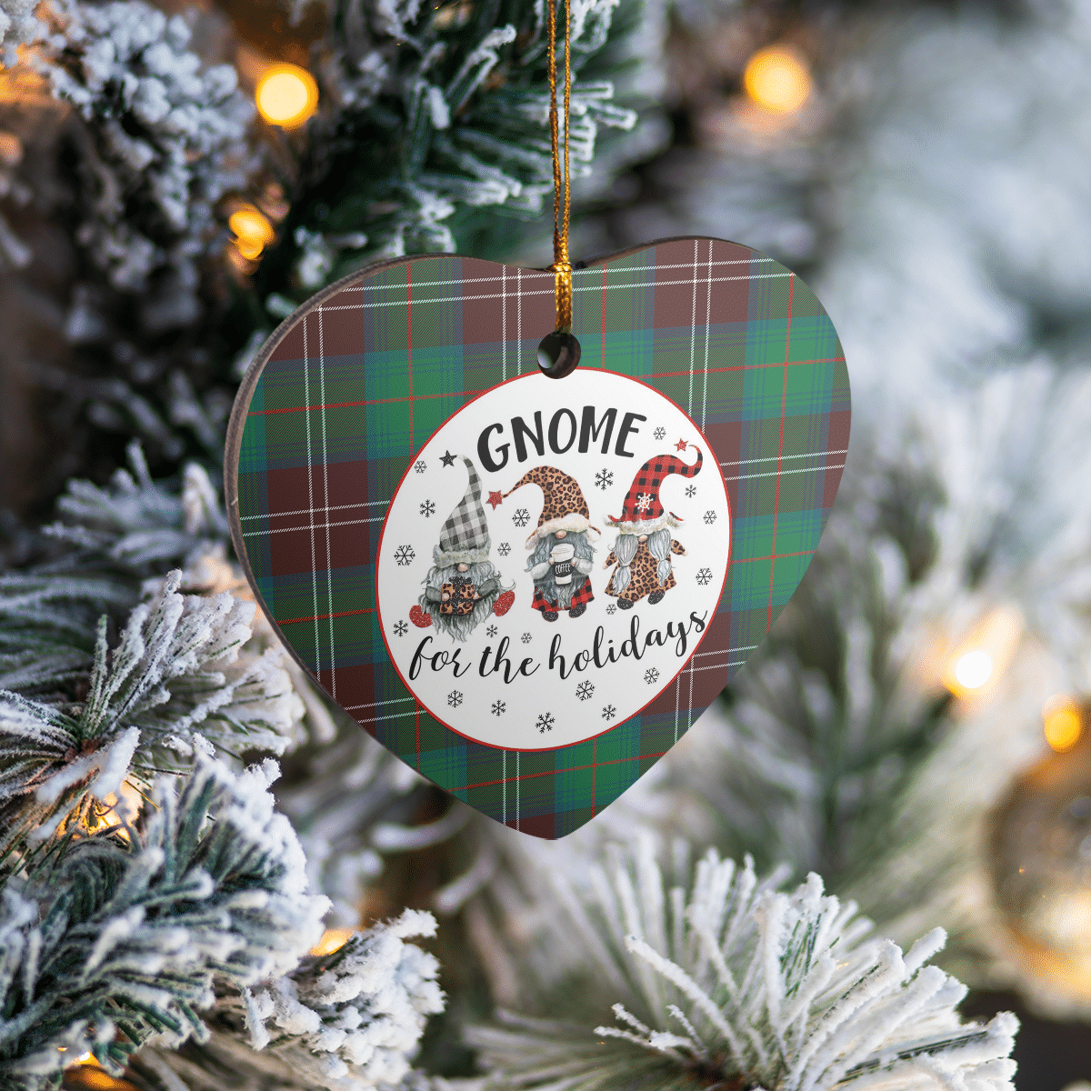 Clan Chisholm Hunting Ancient Tartan Tartan Crest Gnome Heart Ceramic Ornament FO94 Chisholm Hunting Ancient Tartan Tartan Christmas   