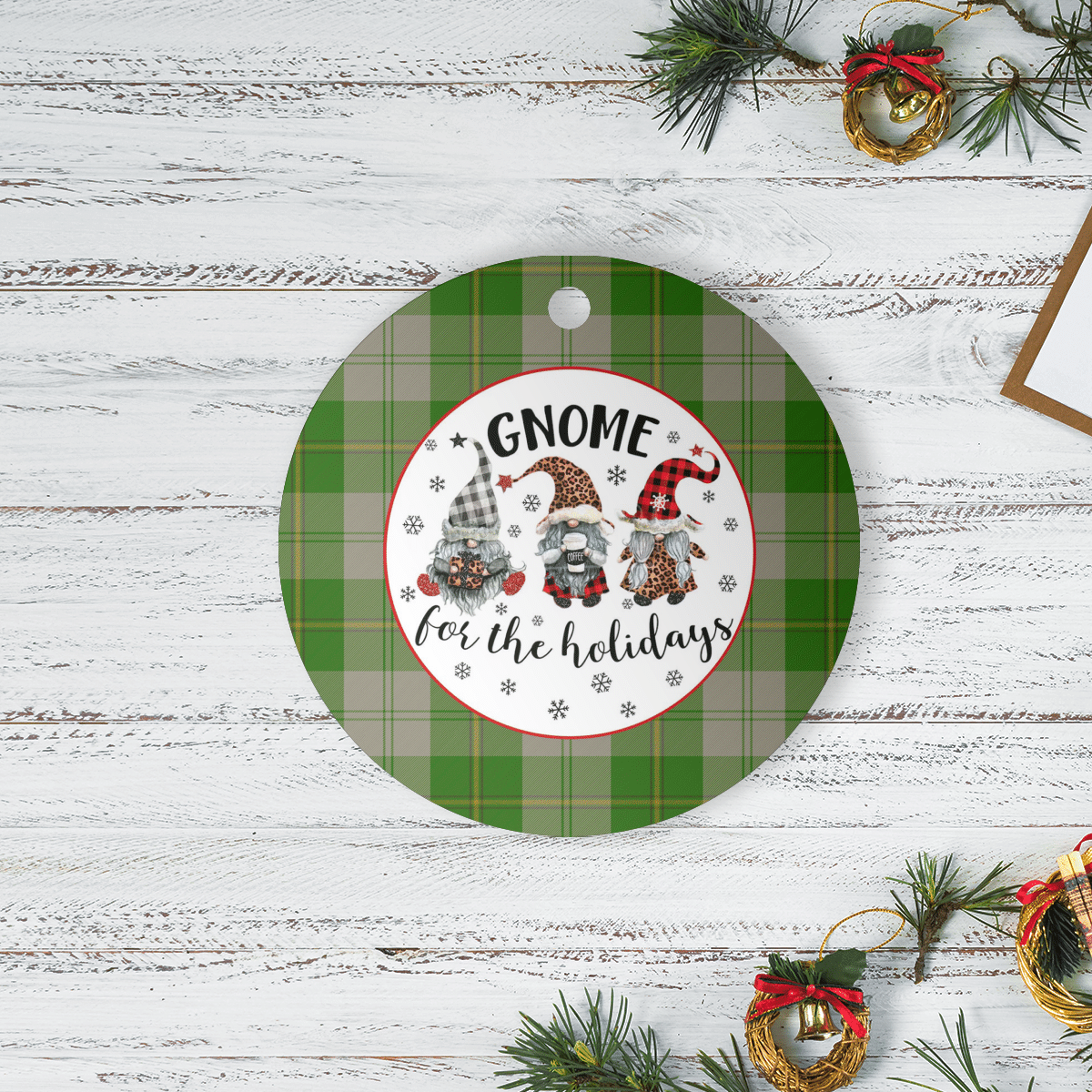 Clan Cunningham Dress Green Dancers Tartan Tartan Crest Gnome Round Ceramic Ornament QV36 Cunningham Dress Green Dancers Tartan Tartan Christmas   