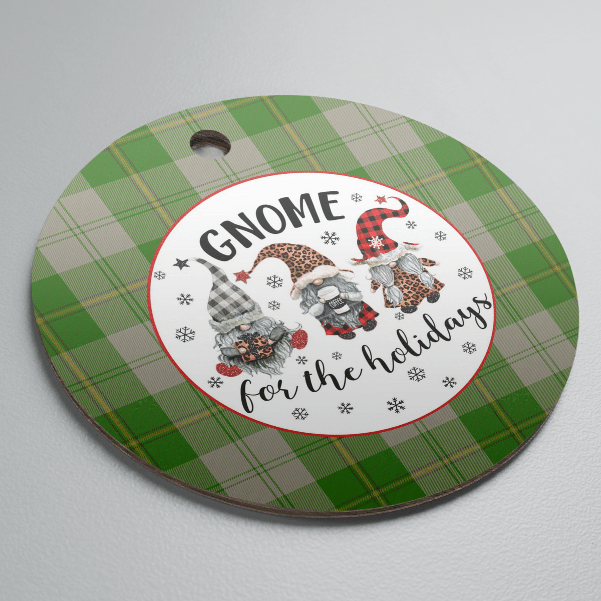 Clan Cunningham Dress Green Dancers Tartan Tartan Crest Gnome Round Ceramic Ornament QV36 Cunningham Dress Green Dancers Tartan Tartan Christmas   