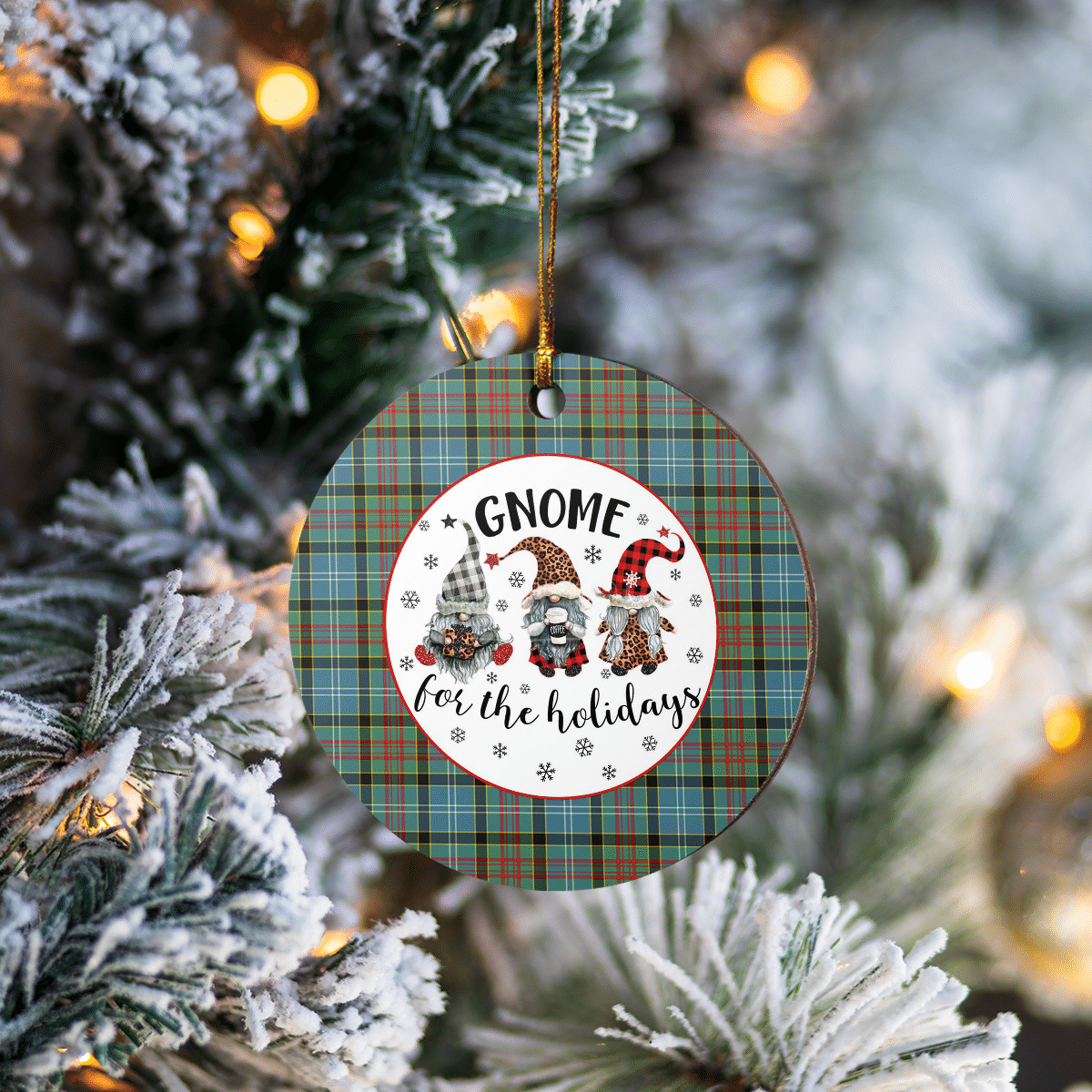 Clan Walkinshaw Tartan Tartan Crest Gnome Round Ceramic Ornament MJ58 Walkinshaw Tartan Tartan Christmas   