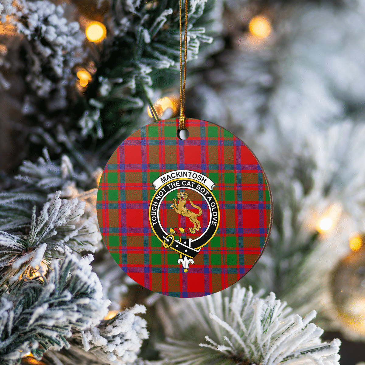 Clan MacKintosh Modern Tartan Crest Round Ceramic Ornament BN84 MacKintosh Modern Tartan Tartan Christmas   