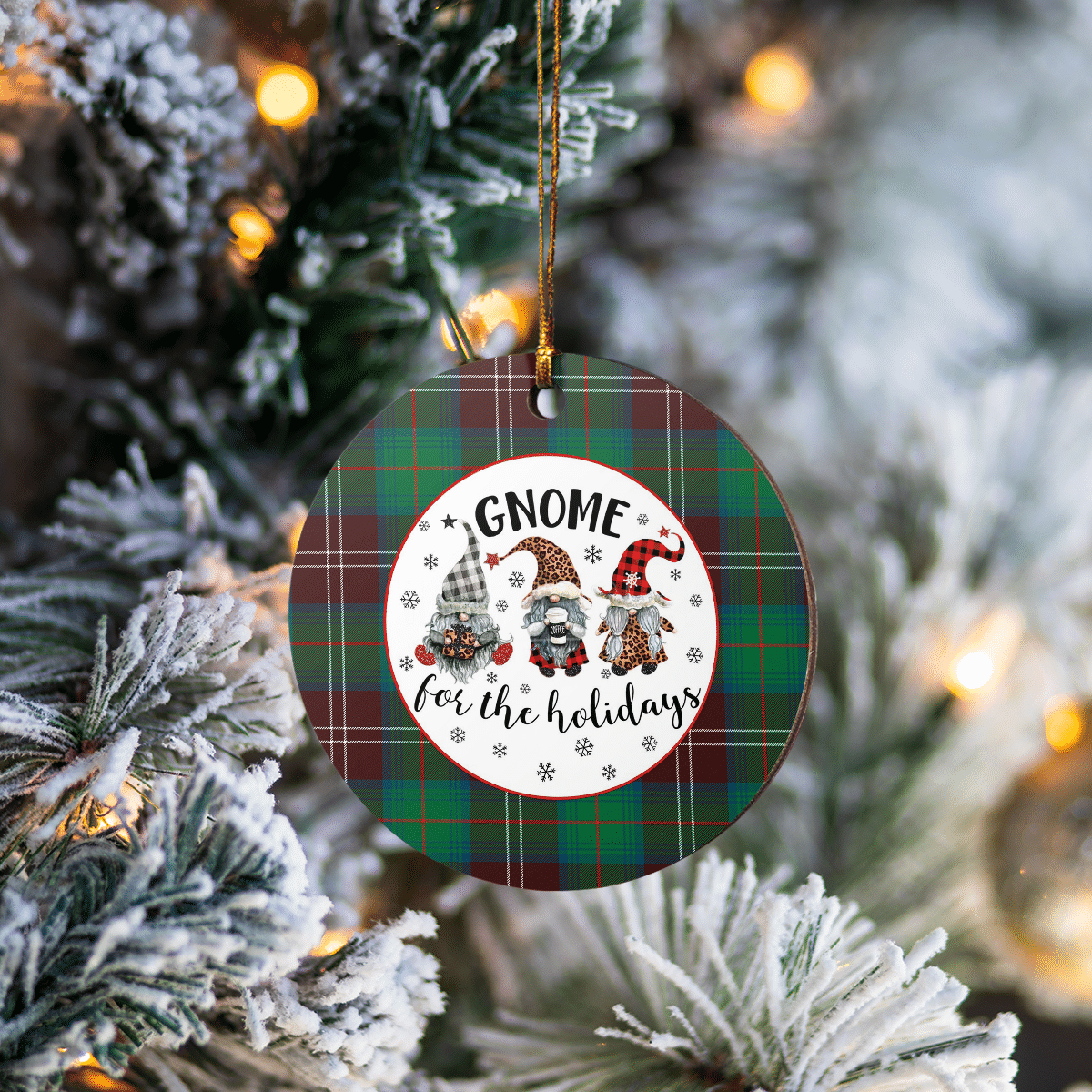 Clan Chisholm Hunting Ancient Tartan Tartan Crest Gnome Round Ceramic Ornament JF12 Chisholm Hunting Ancient Tartan Tartan Christmas   