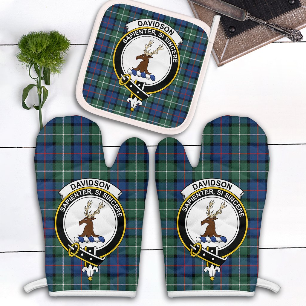 Clan Davidson Of Tulloch Tartan Crest Oven Mitt And Pot Holder (2 Oven Mitts + 1 Pot Holder) FD39 Clan Davidson Tartan Today   