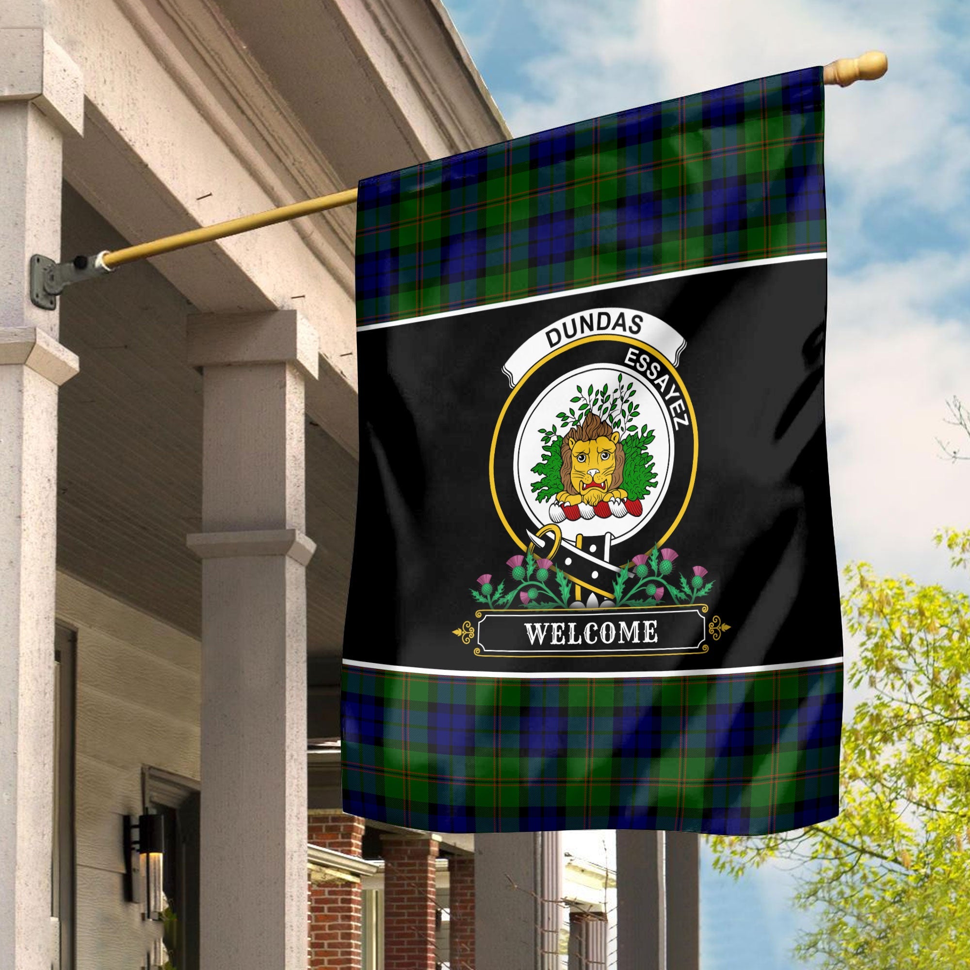 Clan Dundas Modern Tartan Crest Garden Flag  - Welcome  QS59 Clan Dundas Tartan Today   