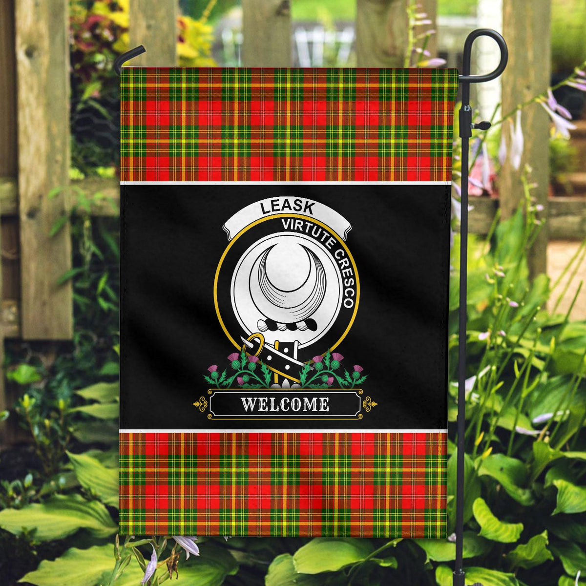 Clan Leask Tartan Crest Garden Flag  - Welcome  ZJ89 Clan Leask Tartan Today   