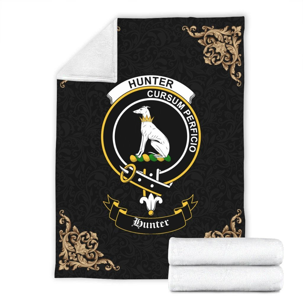 Clan Hunter Crest Tartan Premium Blanket Black VT13 Clan Hunter Tartan Today   