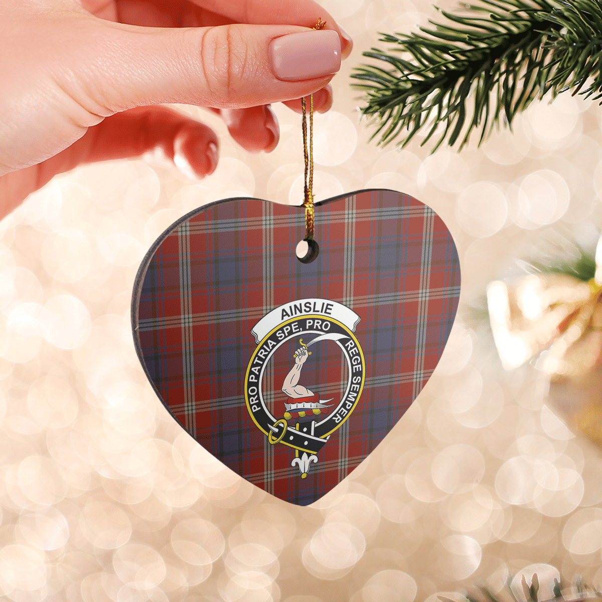 Clan Ainslie Tartan Crest Heart Ceramic Ornament ZU82 Ainslie Tartan Tartan Christmas   