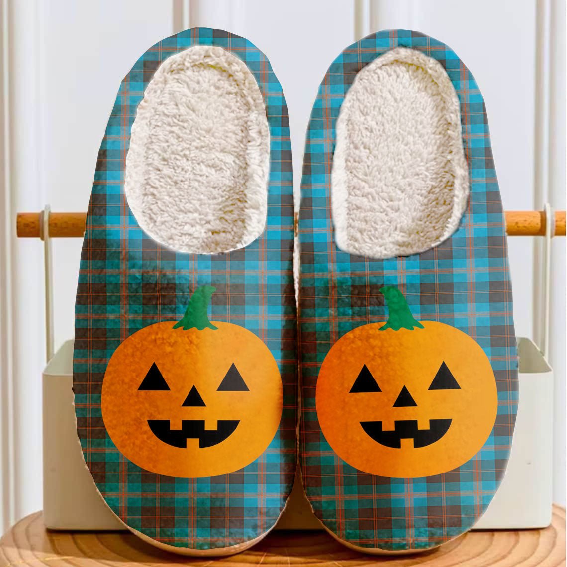 Clan Angus Ancient Tartan Halloween Pumpkin Slippers, Fluffy Spooky Slippers MD40 Angus Ancient Tartan Tartan Halloween   