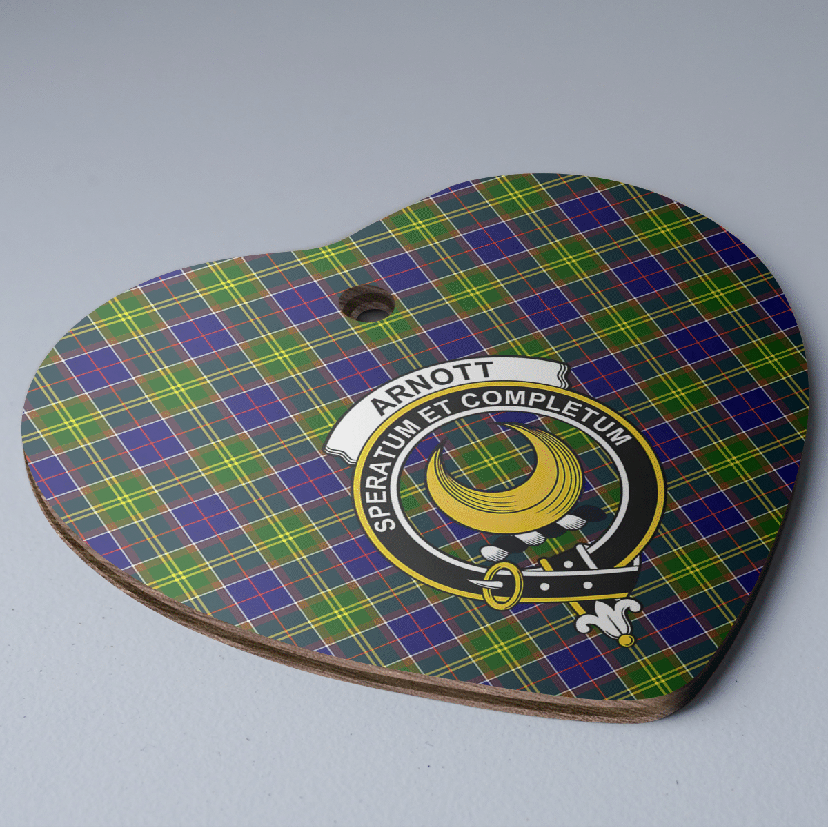 Clan Arnott Tartan Crest Heart Ceramic Ornament DZ29 Arnott Tartan Tartan Christmas   