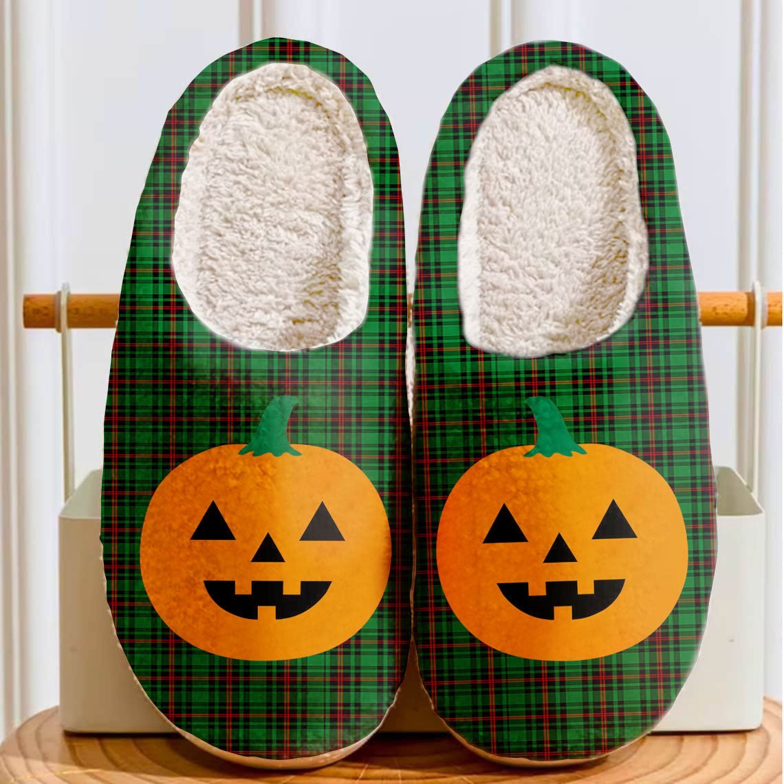 Clan Beveridge Tartan Halloween Pumpkin Slippers, Fluffy Spooky Slippers CR36 Beveridge Tartan Tartan Halloween   