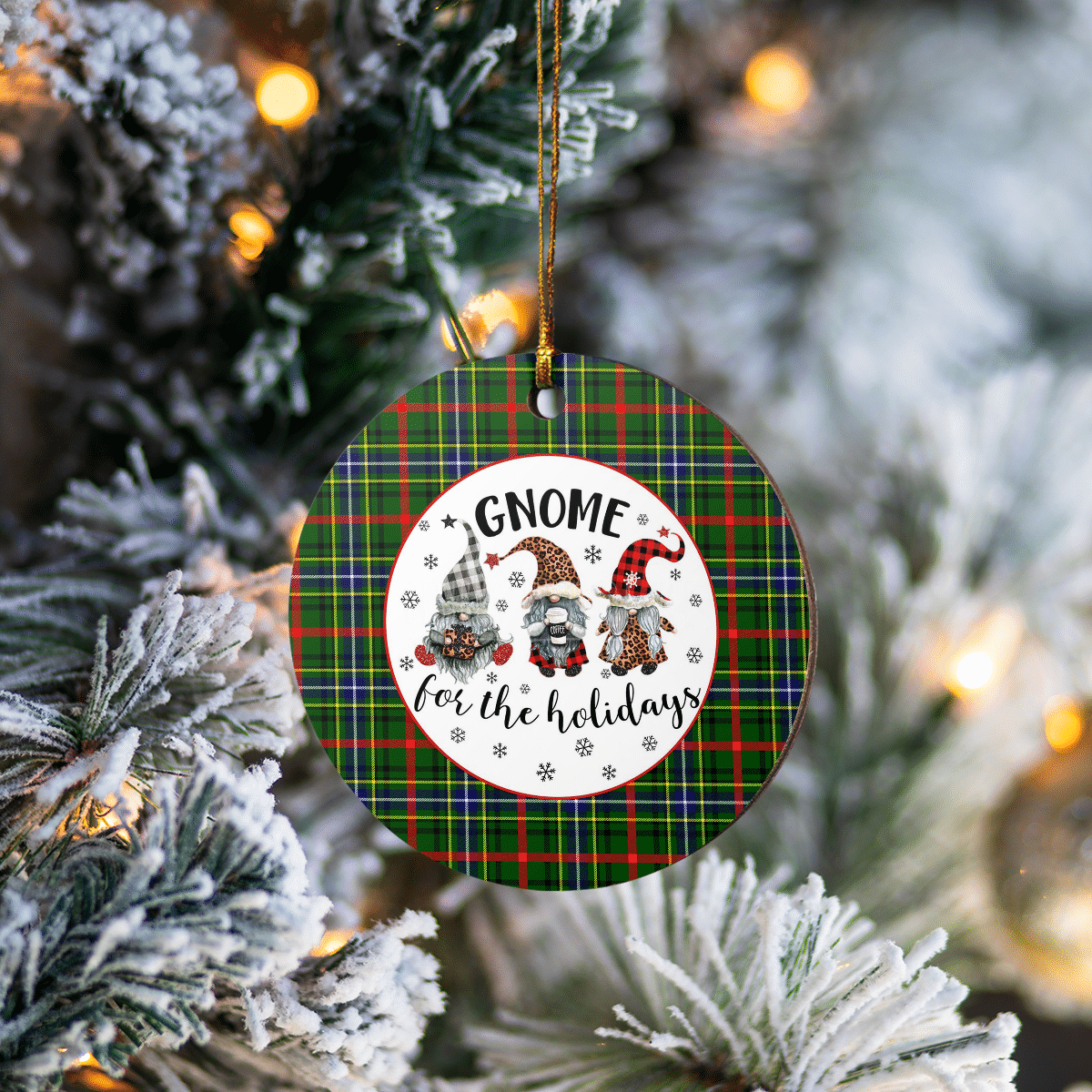 Clan Bisset 1 Tartan Gnome Round Ceramic Ornament AP44 Bisset 1 Tartan Tartan Christmas   