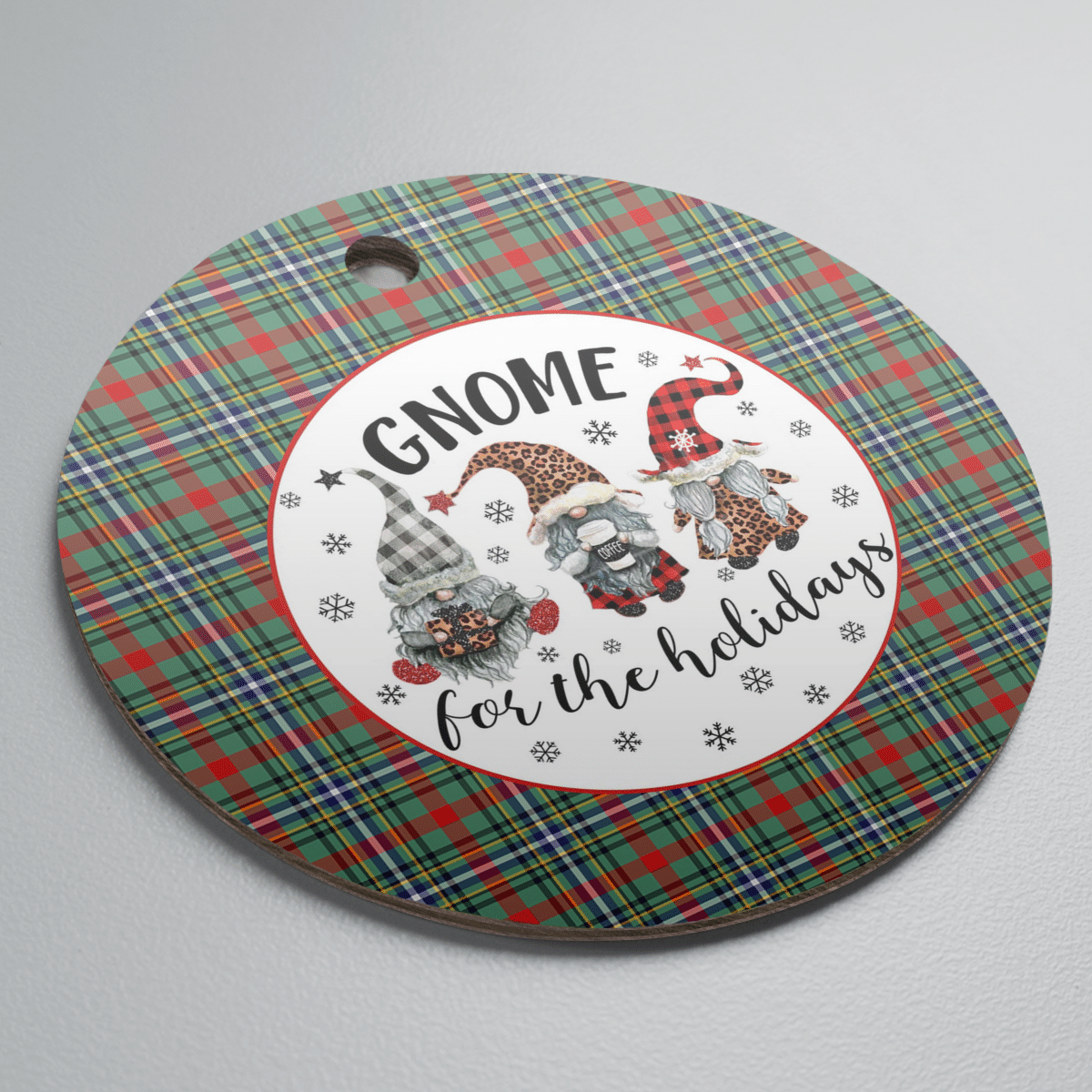 Clan Bisset 2 Tartan Gnome Round Ceramic Ornament PN47 Bisset 2 Tartan Tartan Christmas   