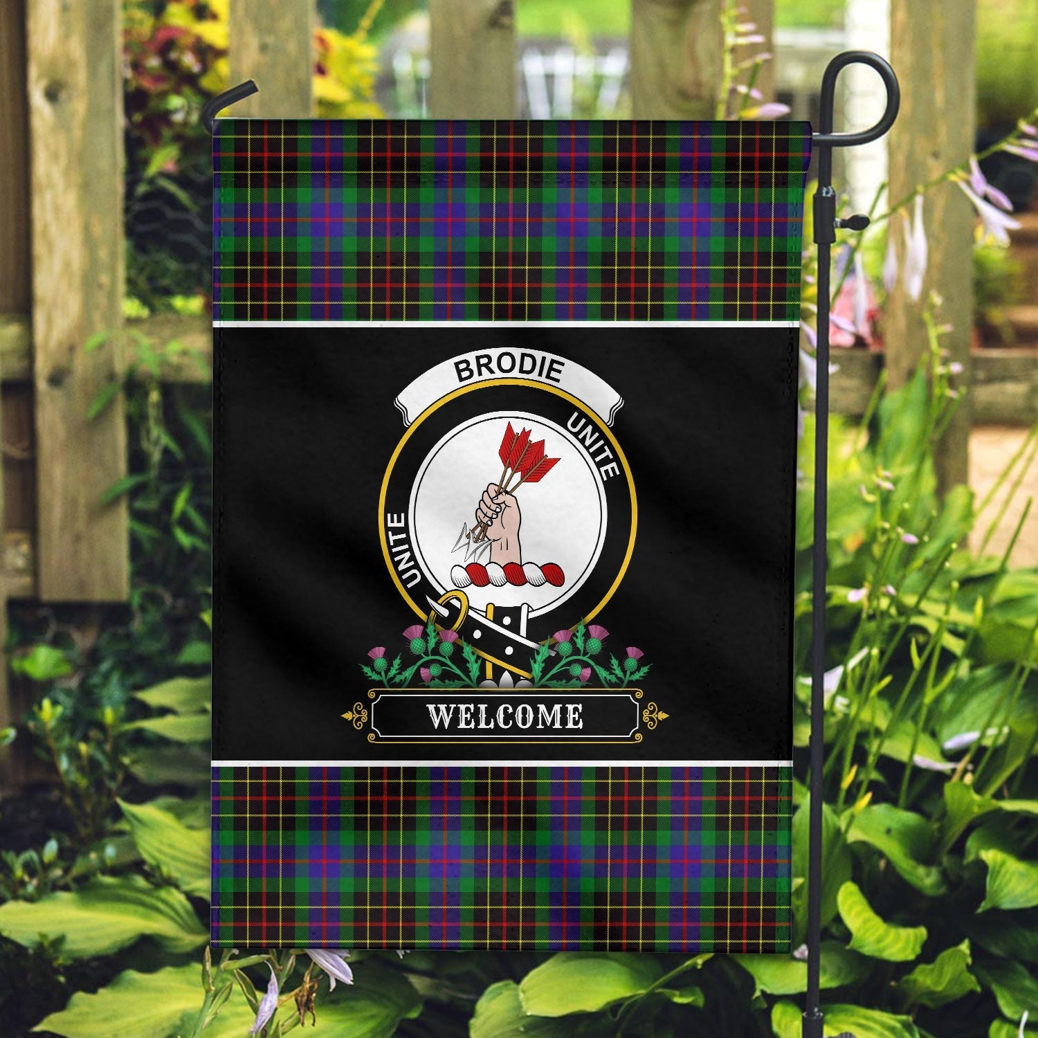 Clan Brodie Hunting Modern Tartan Crest Garden Flag  - Welcome  MN32 Clan Brodie Tartan Today   