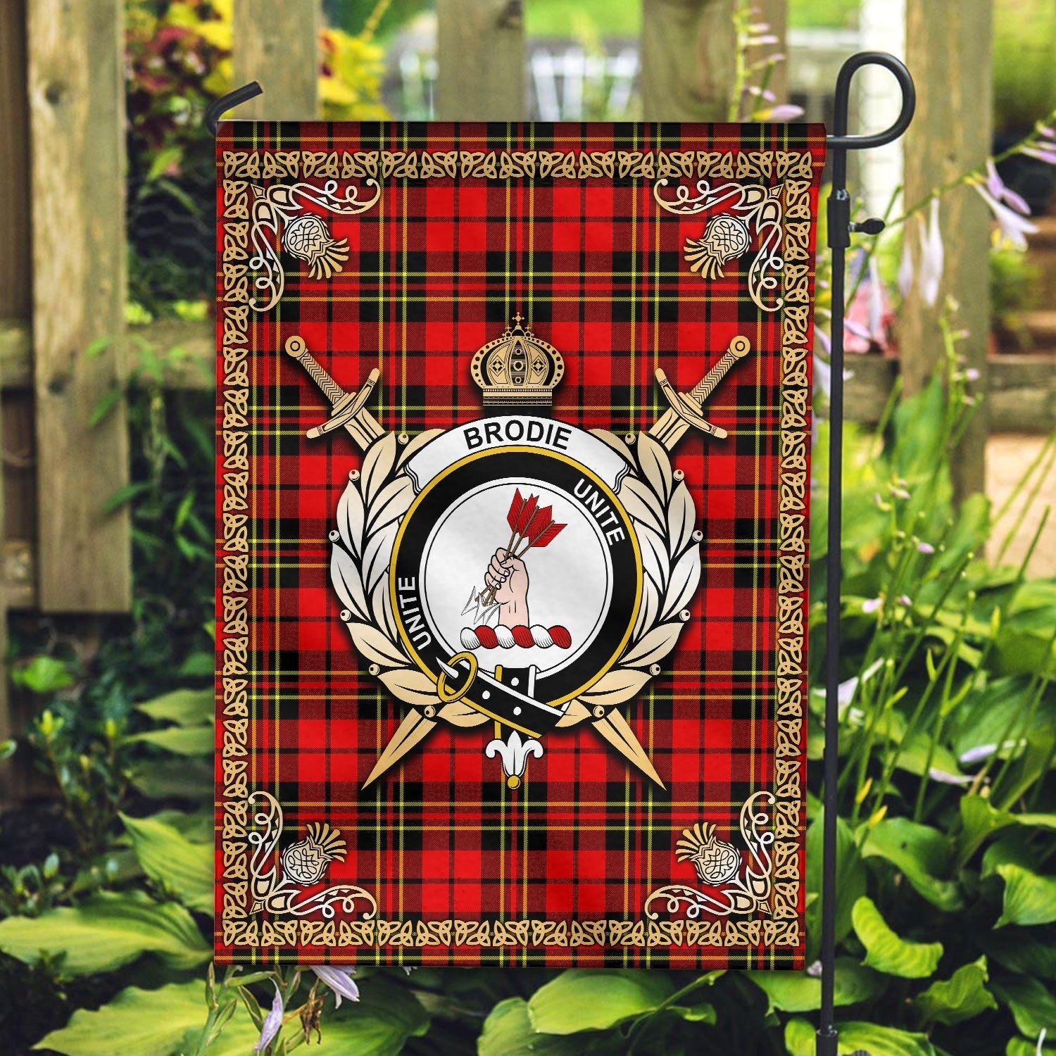 Clan Brodie Modern Tartan Crest Garden Flag  - Celtic Thistle  FE46 Clan Brodie Tartan Today   