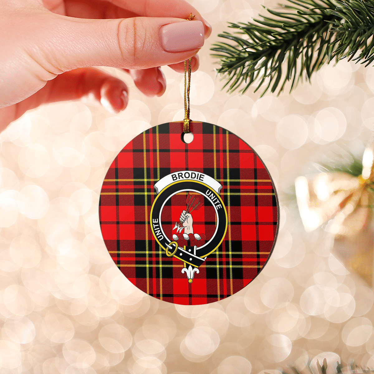 Clan Brodie Modern Tartan Crest Round Ceramic Ornament YL72 Brodie Modern Tartan Tartan Christmas   