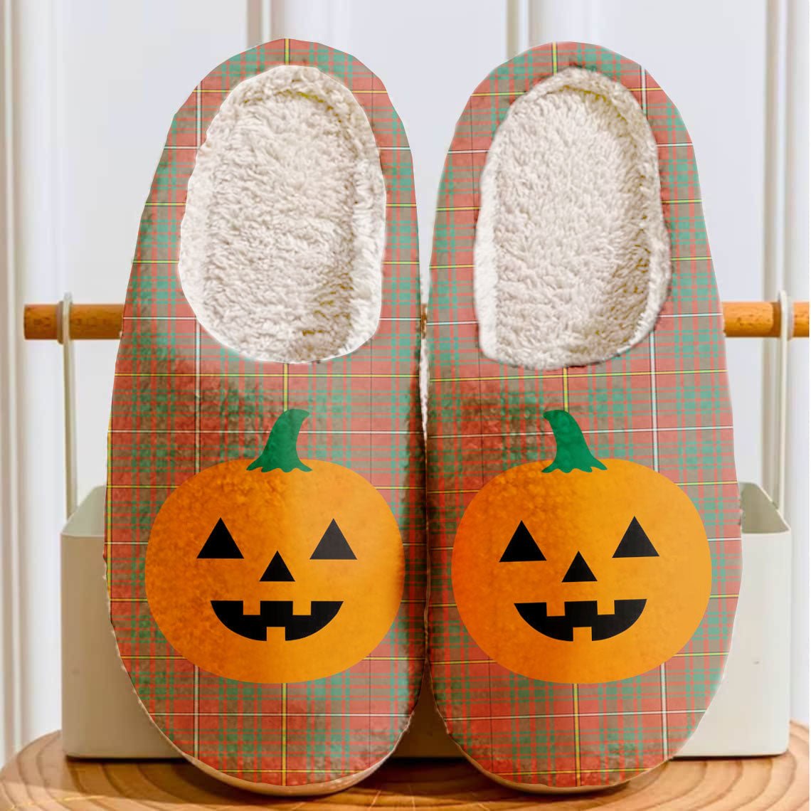 Clan Bruce Ancient Tartan Halloween Pumpkin Slippers, Fluffy Spooky Slippers JH11 Bruce Ancient Tartan Tartan Halloween   