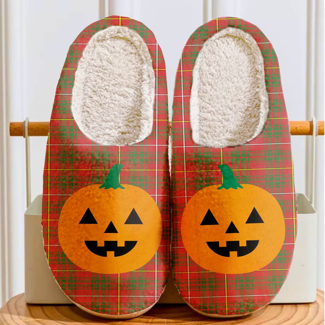 Clan Bruce Modern Tartan Halloween Pumpkin Slippers, Fluffy Spooky Slippers UF28 Bruce Modern Tartan Tartan Halloween   