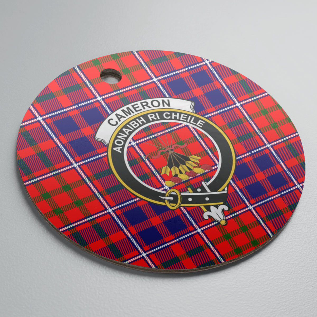 Clan Cameron of Lochiel Modern Tartan Crest Round Ceramic Ornament LG53 Cameron of Lochiel Modern Tartan Tartan Christmas   