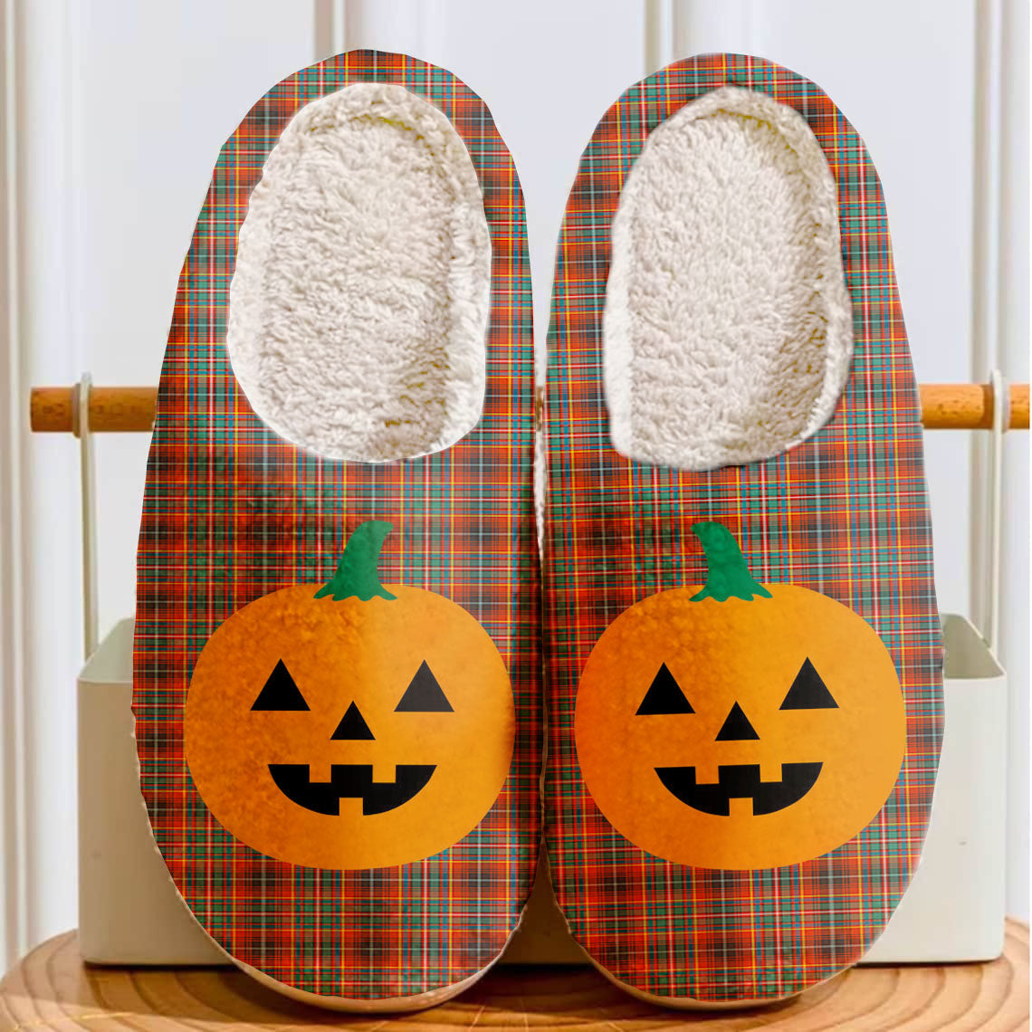 Clan Innes Ancient Tartan Halloween Pumpkin Slippers, Fluffy Spooky Slippers XB83 Innes Ancient Tartan Tartan Halloween   