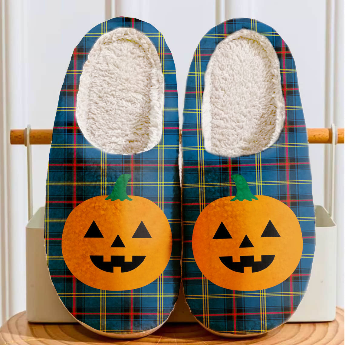 Clan Grewar Tartan Halloween Pumpkin Slippers, Fluffy Spooky Slippers QD93 Grewar Tartan Tartan Halloween   