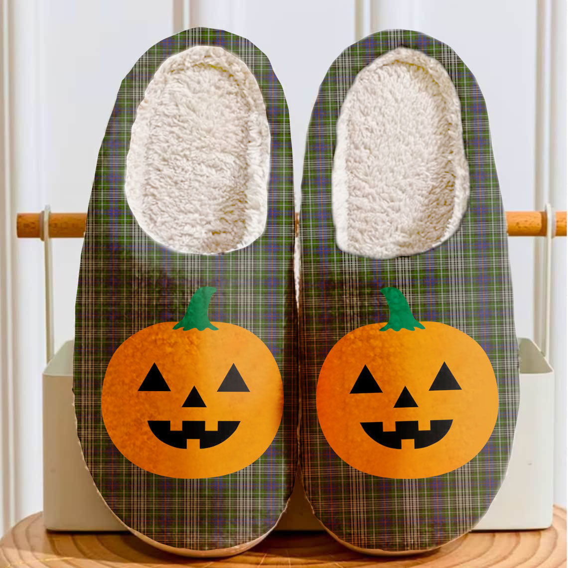 Clan Davidson Tulloch Dress Tartan Halloween Pumpkin Slippers, Fluffy Spooky Slippers FS85 Davidson Tulloch Dress Tartan Tartan Halloween   