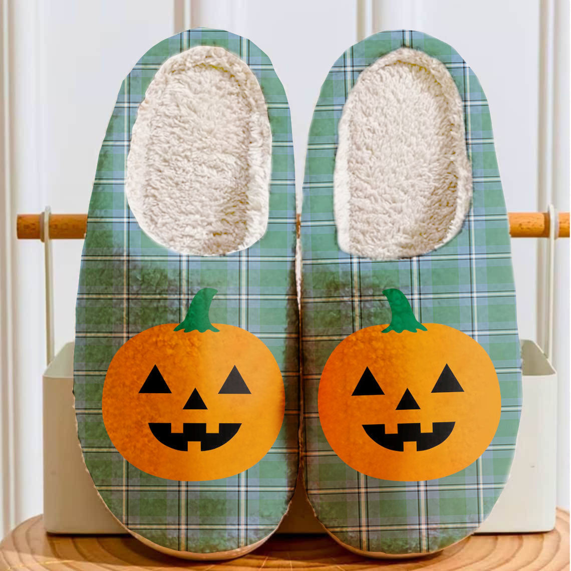 Clan Irvine Tartan Halloween Pumpkin Slippers, Fluffy Spooky Slippers VO20 Irvine Tartan Tartan Halloween   